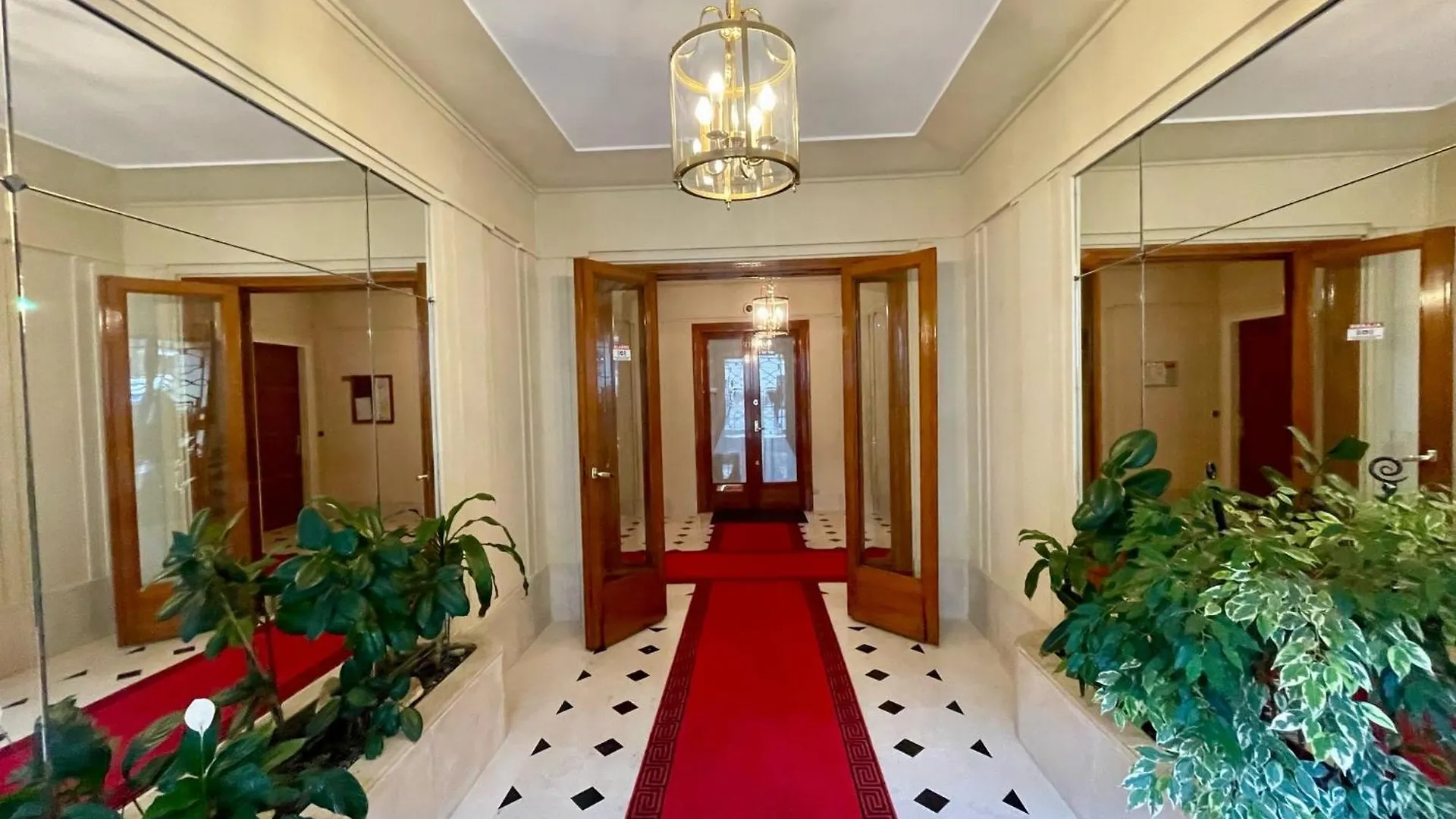 Studio Auteuil Suchet Paris 0*,
