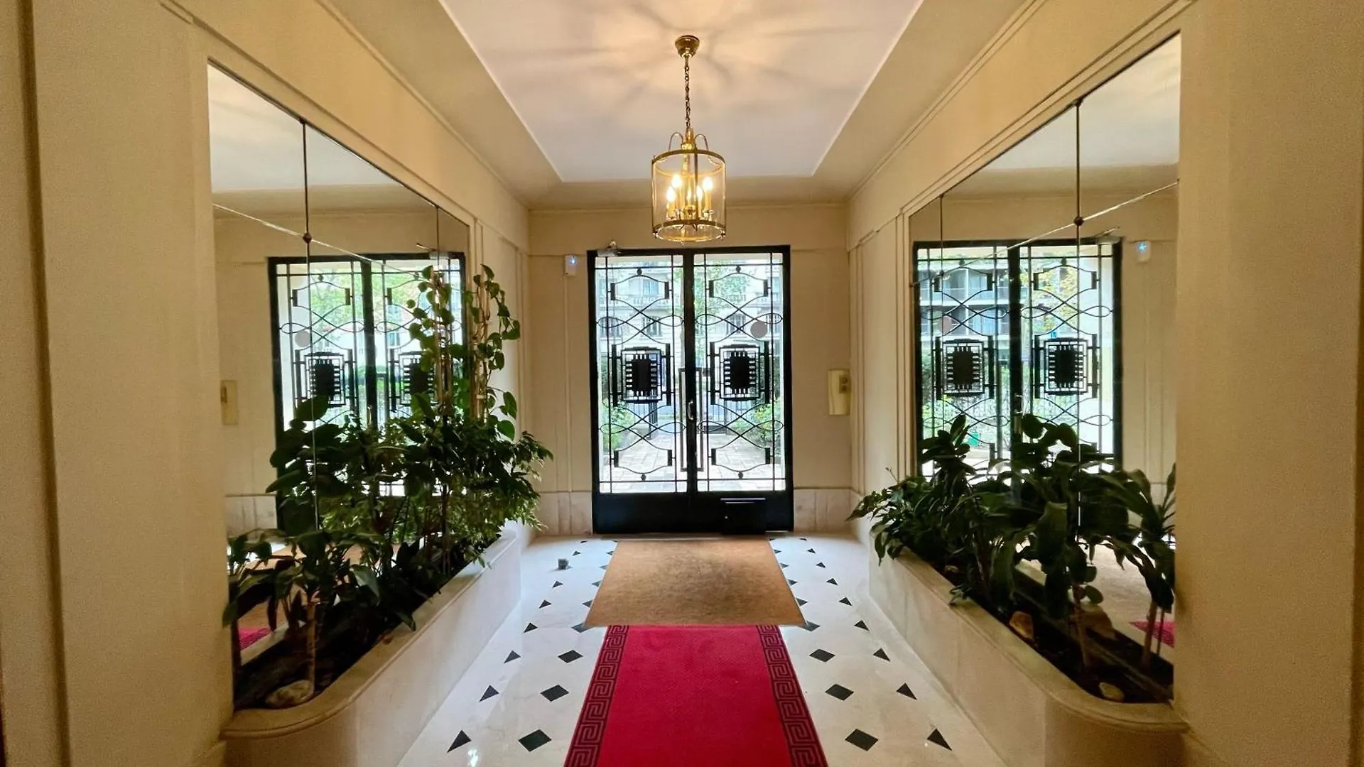 Apartment Studio Auteuil Suchet Paris France